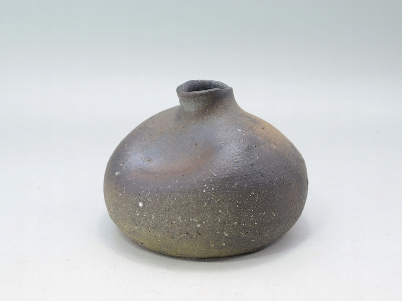 備前焼、花入、陶弘作時代物 24111]平花入（細川敬弘）｜備前焼わかくさ